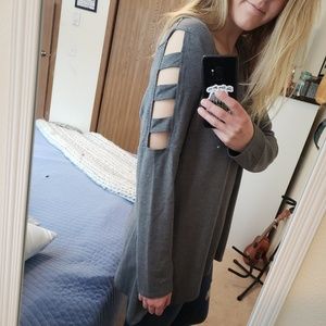 Grey long sleeve shirt